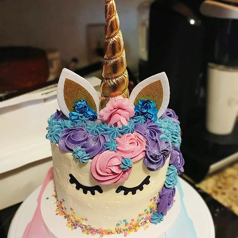 Unicorn cake topper