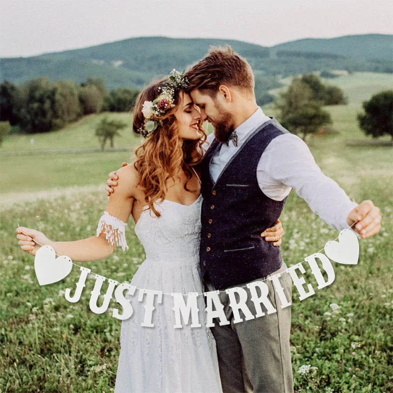 Just Married Garland